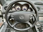 Mercedes-Benz SL 55 AMG - 25