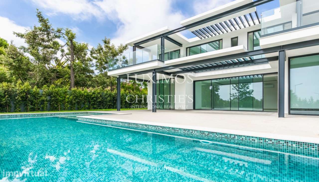 Luxuosa Moradia V4, à venda nos Olhos de Água, Algarve - Grande imagem: 2/13