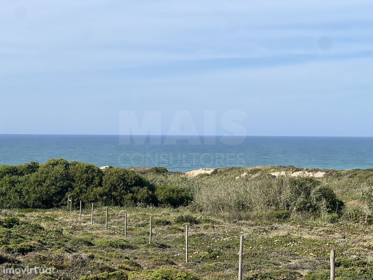 Terreno com Vista Mar, Rústico com 2.400m²