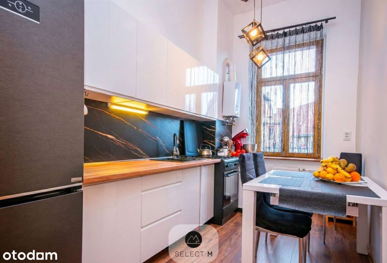 Czteropokojowe mieszkanie w centrum z parkingiem - Pełny obrazek: 3/13