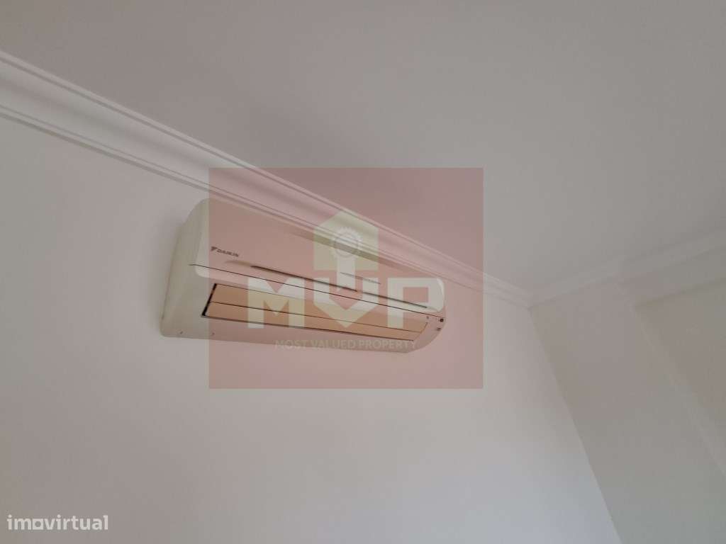 T3 na Guia com piscina comum e estacionamento-10