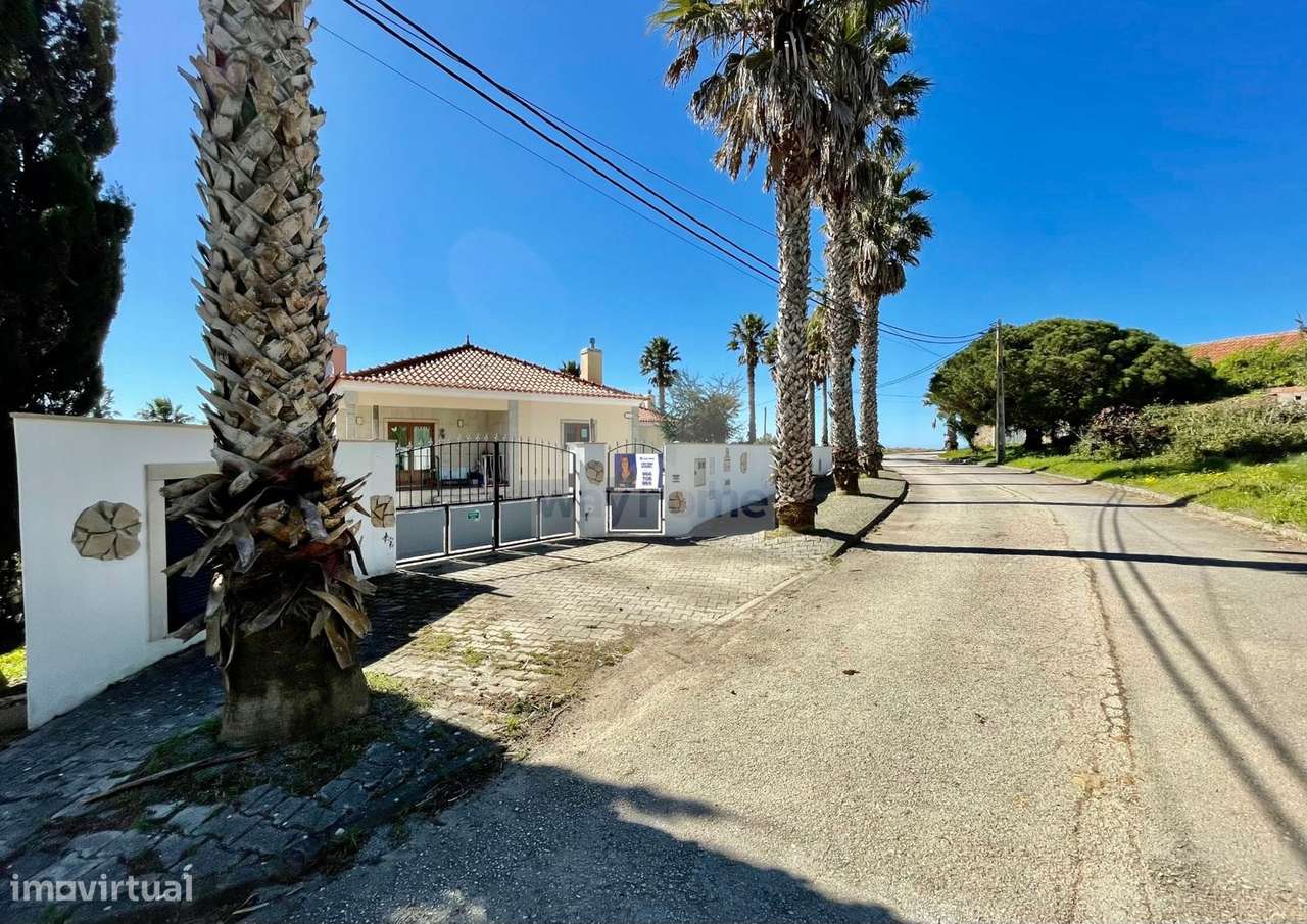 Moradia T5  | Santa Bárbara - Lourinhã-1