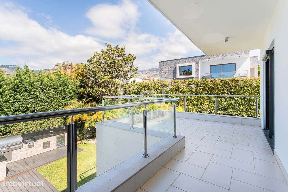 Moradia T5 - São Martinho / Funchal-29