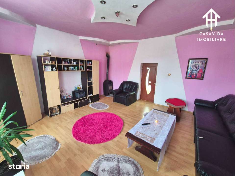 Casa de vanzare in Ciresu-0