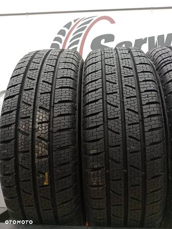 *OPONY ZIMOWE 4x 195/60 R16C 99/97T 3117dot Pirelli Carrer winter - 3