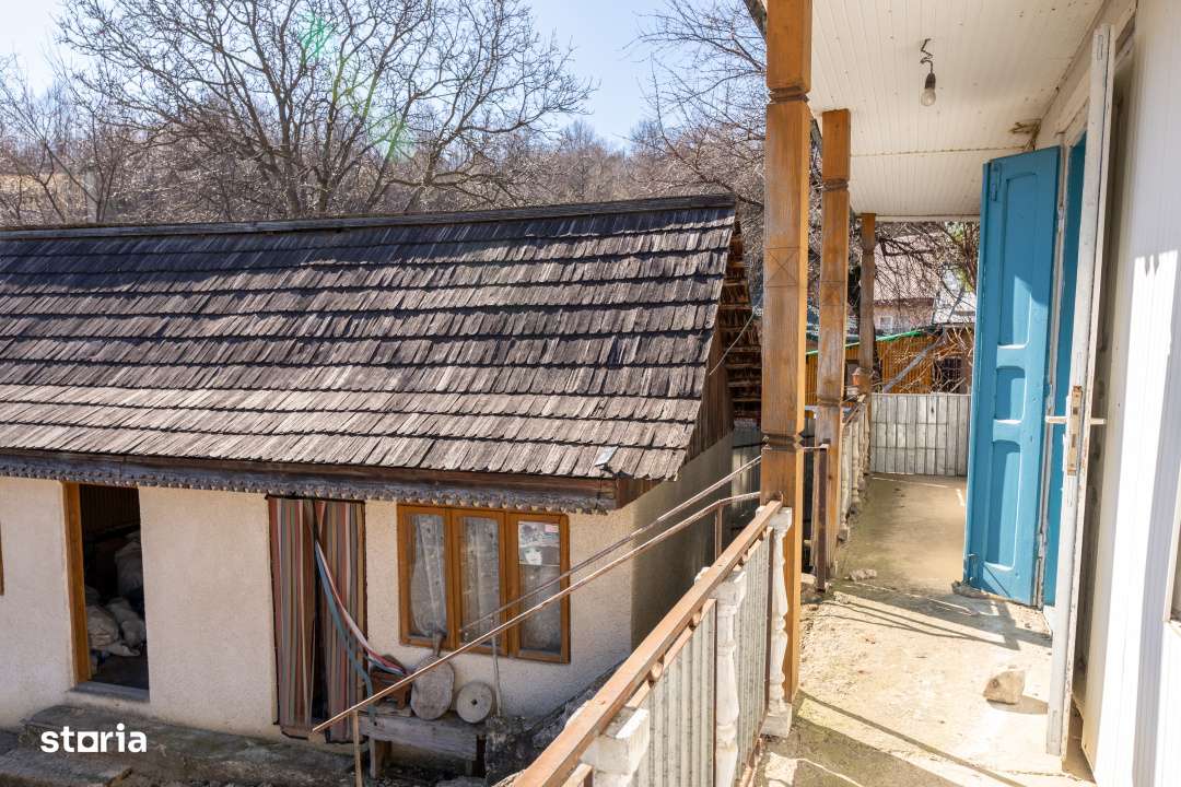 Ai plecat din Solont, dar terenul asta de 1737mp te cheama inapoi-5