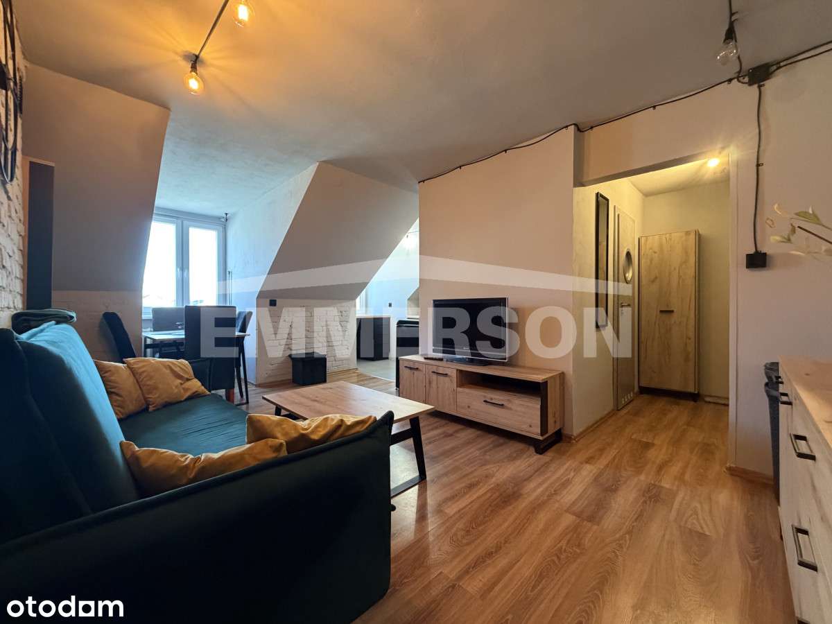 Do sprzedaży kameralne mieszkanie na Starówce.-1