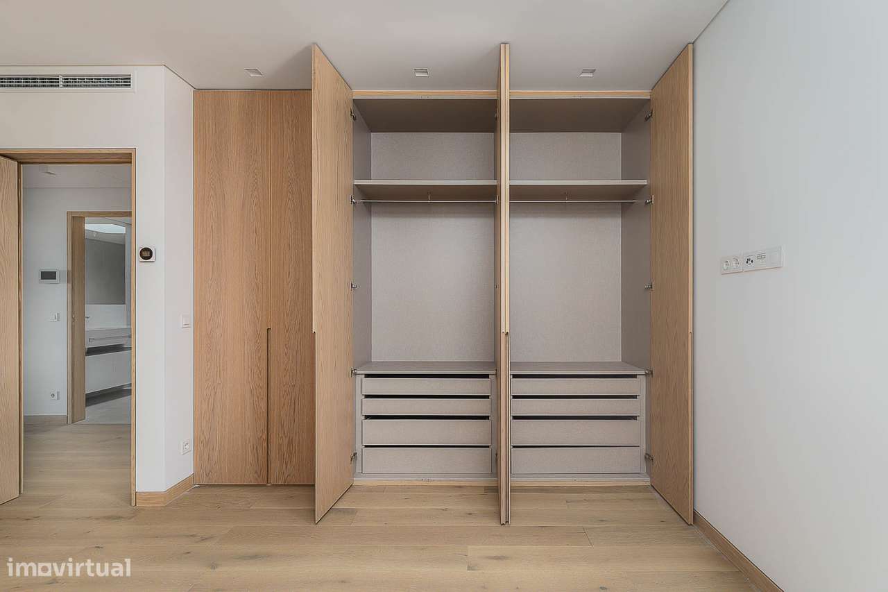 Moradia independente à venda na Rua Coronel Garcez de Lencastre, 404-37