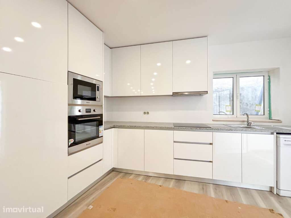 Moradia M2 em zona de São Martinho do Bispo, Coimbra - Grande imagem: 4/11