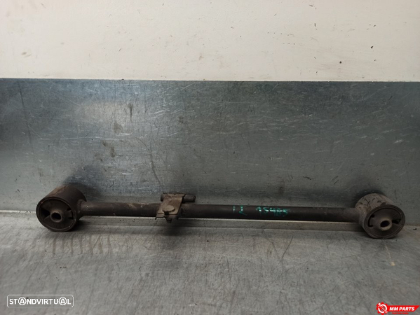 BRAÇO SUSPENSÃO INFERIRO TRASEIRO ESQUERDO NISSAN MICRA II K11 1999 - 1