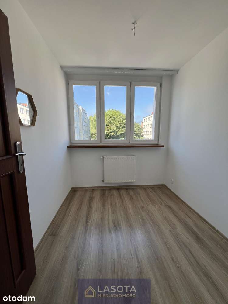 Słoneczne 3 pokojowe mieszkanie w Centrum Miasta-10