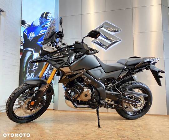 Suzuki V-STROM - 15