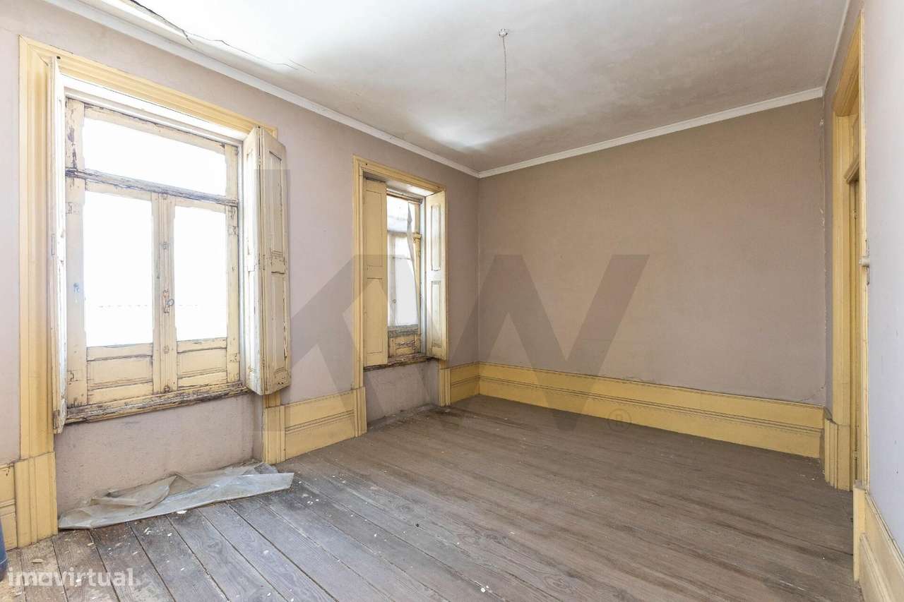 Moradia T3  totalmente renovada com terreno em Vila Nova de Gaia! - Grande imagem: 5/8