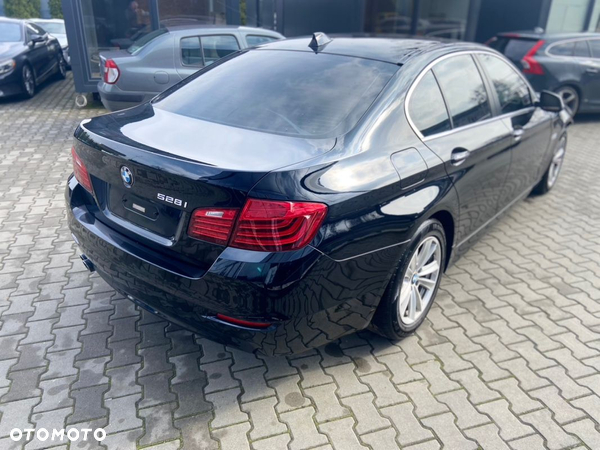 BMW Seria 5 530i xDrive - 3