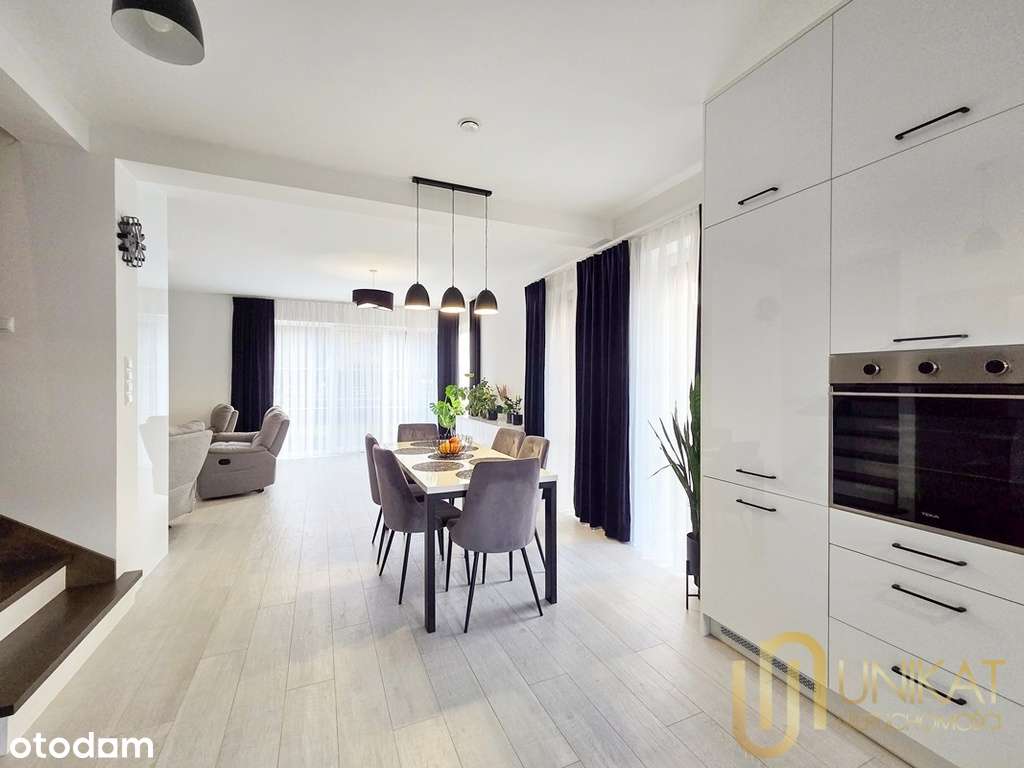 Nowodworce - Bliźniak na zamkniętym osiedlu-19