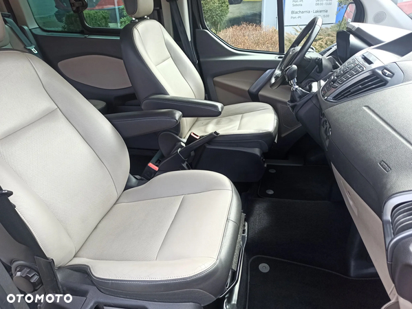 Ford Tourneo Custom 2.0 TDCi L2 Titanium - 27