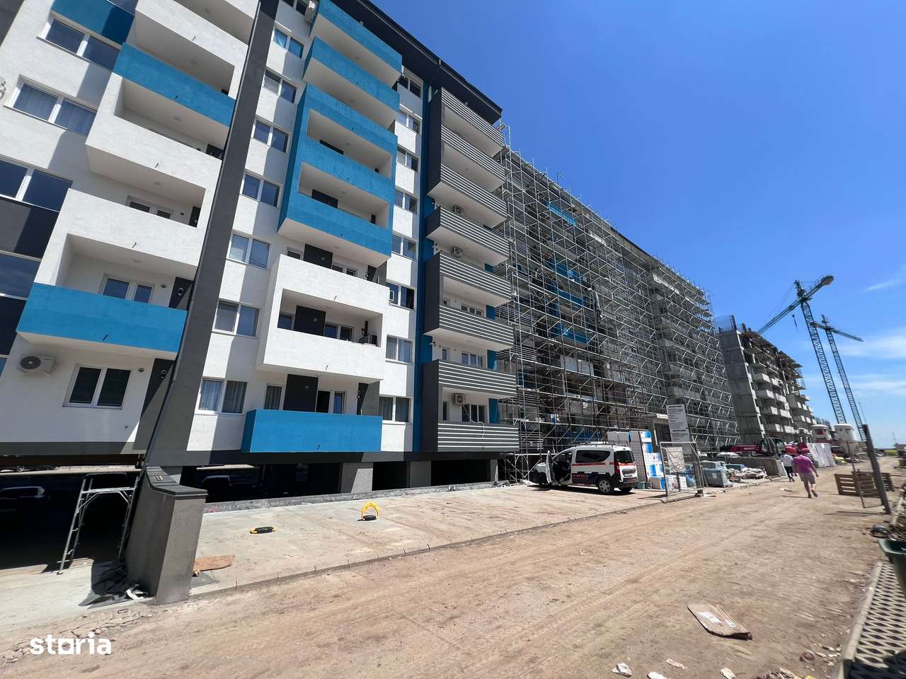 Metrou Berceni 400m - garsoniera 40mp bloc 2027