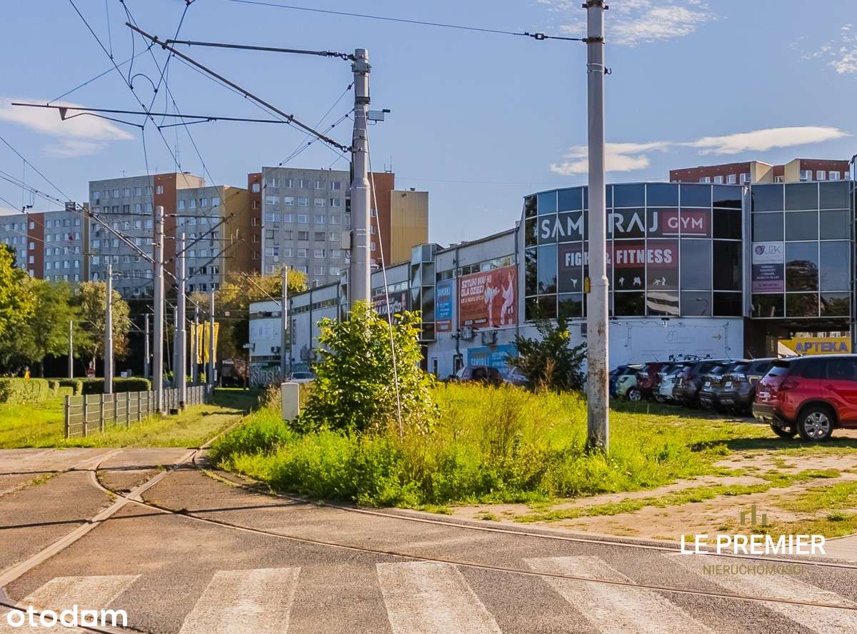 Lokal handlowy przy trasie i dużym osiedlu-15