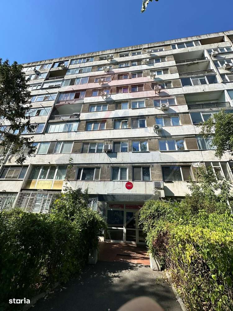 Vanzare Apartament  2 camere în zona Drumul Taberei-0