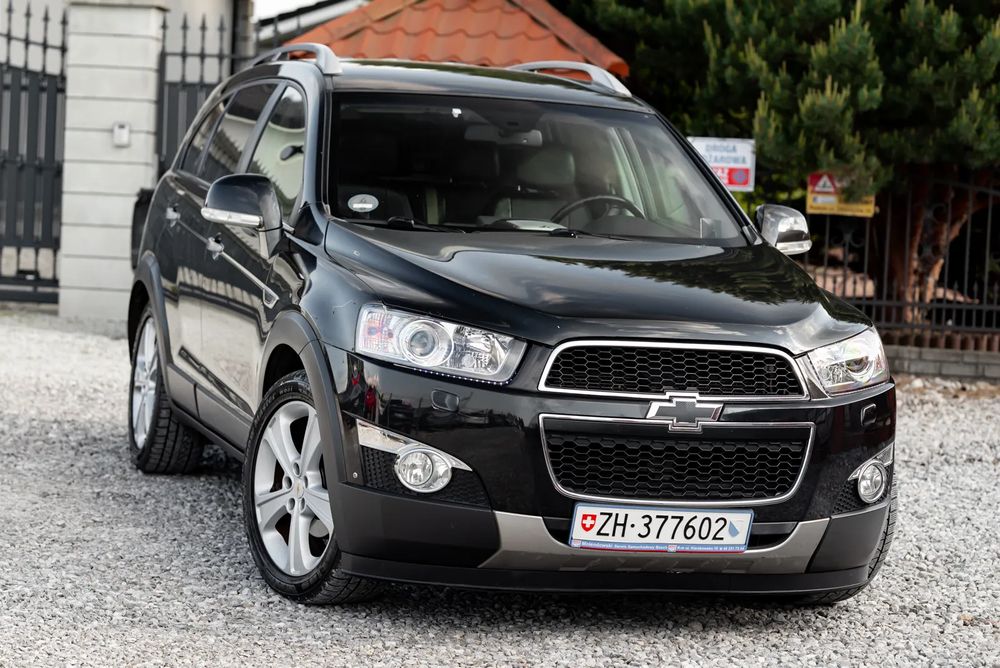 Chevrolet Captiva 3.0 V6 SIDI AWD Automatik LTZ 2012