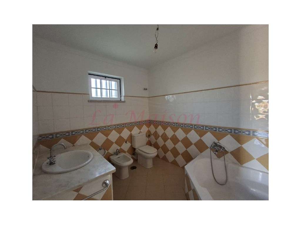 Moradia V4 em Torres Vedras-37