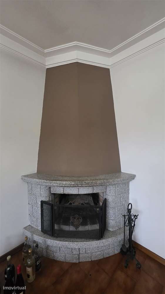 Moradia T3, de 4 frentes, em Arcozelo - Oportunidade Única!-19