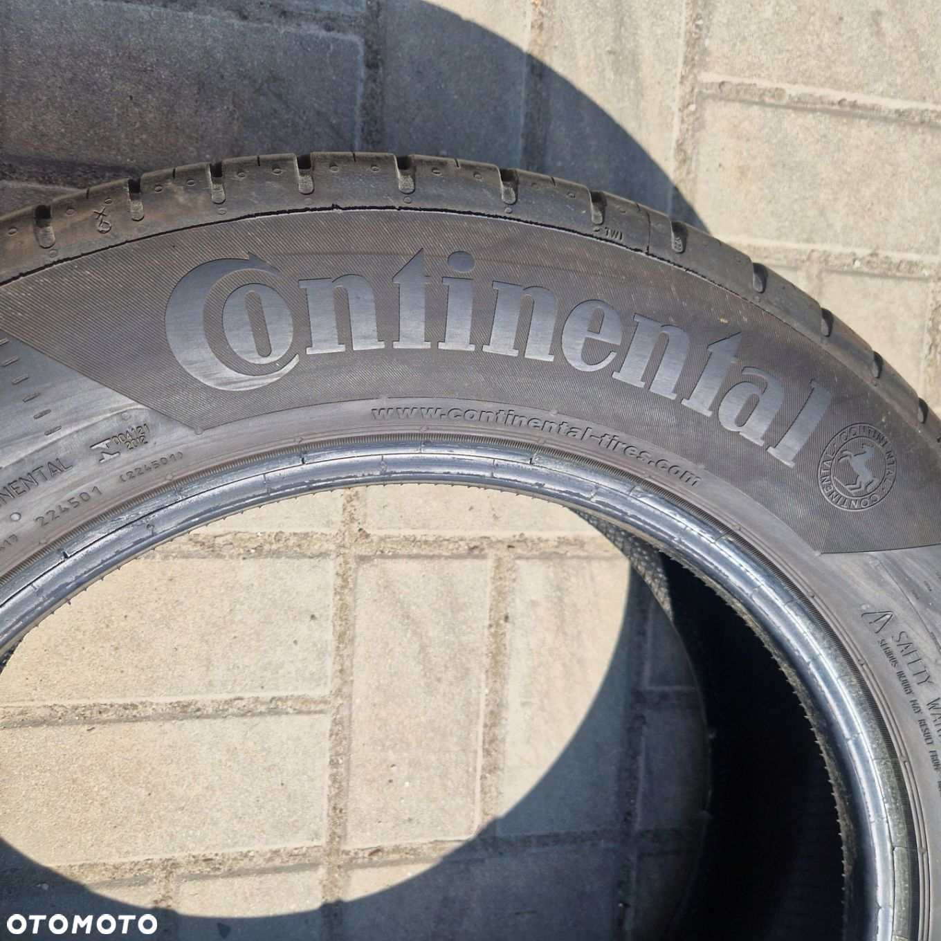 CONTINENTAL CONTIECOCONTACT 5 215/60R17 96H 7,5mm - 8