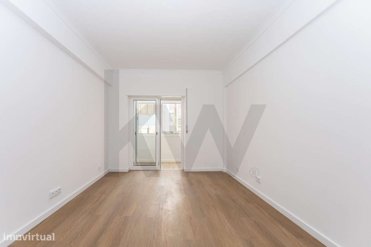 Apartamento T3, Amora, Seixal-7