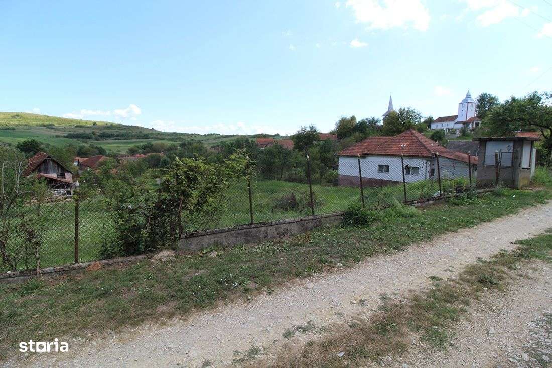 Vând teren intravilan 611mp în Boș, la 7km de Hunedoara, f.s. 33m - Imagine principală: 2/6