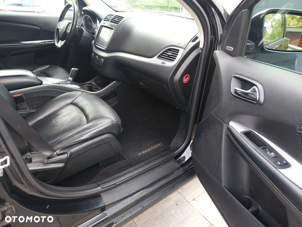 Fiat Freemont 2.0 Multijet 16V DPF Automatik Allrad Lounge - 13