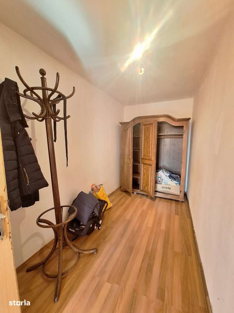 Casa 6 camere Frumusani teren 1341 mp caramida-2