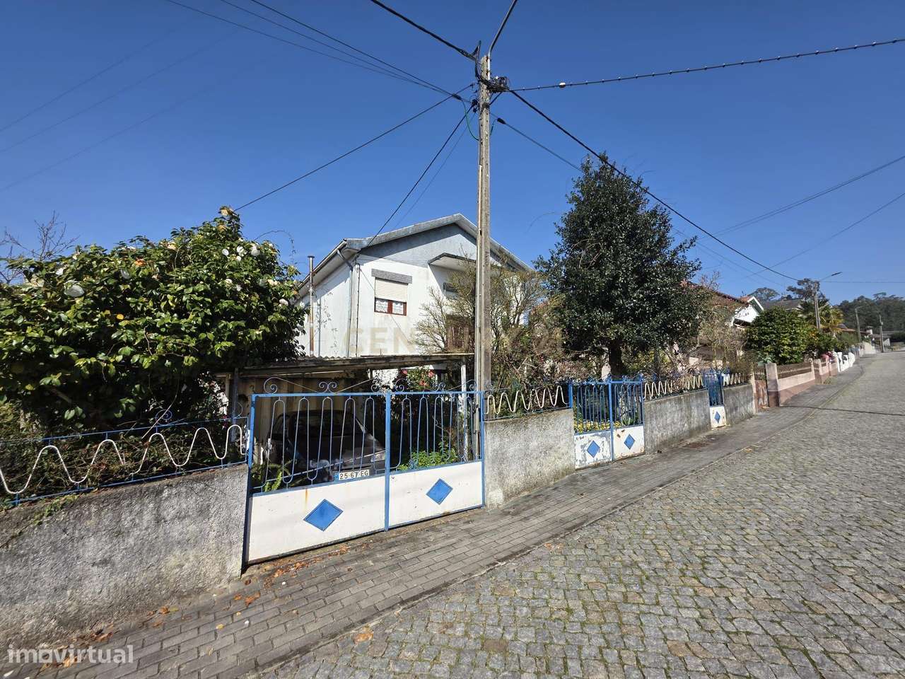 Casa T5 em Sobreira, Paredes - Oportunidade Única!-10