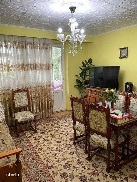 3 camere, etaj intermediar, Gheorghieni, locatie excelenta - Imagine principală: 4/7