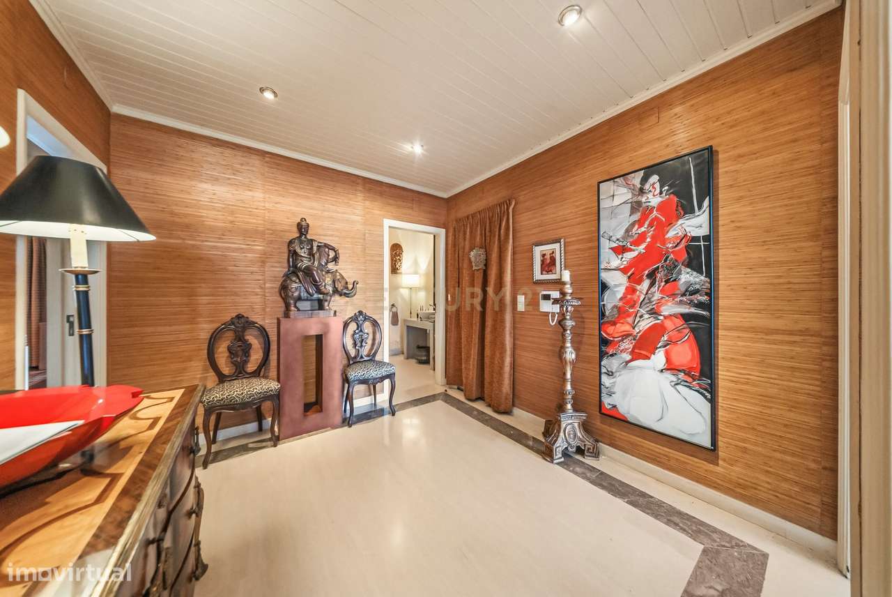 VISTA MAR | COSTA DA GUIA, CASCAIS | GARAGEM BOX 70m² | VERSÁTIL T2 CO-10