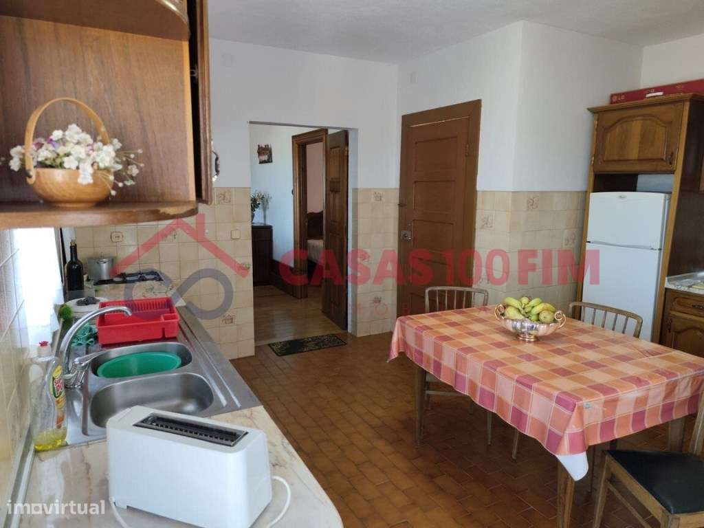 5 Moradias + Terreno em Loureiro - Peso da Régua-26