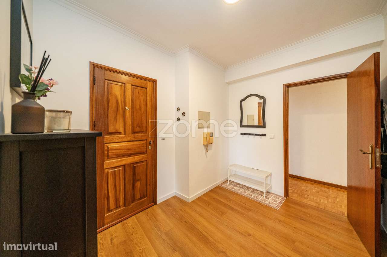 Apartamento T4 na Rua Costa Gomes, Maximinos, Braga - Grande imagem: 4/35