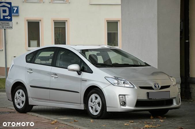 Toyota Prius - 1