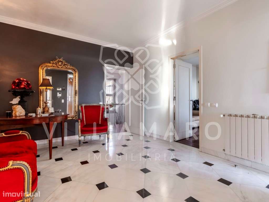 Moradia com piscina e vista mar em Paço de Arcos - Grande imagem: 3/60