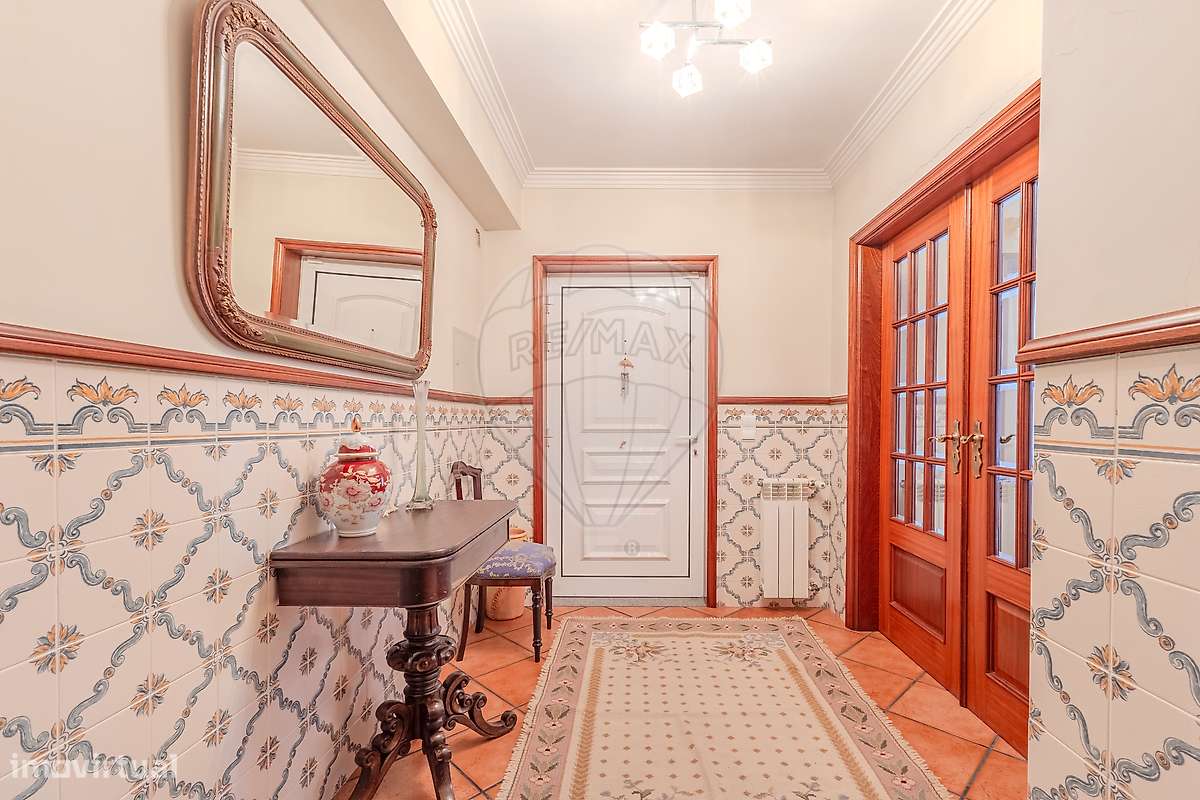 Moradia T4 para venda-3