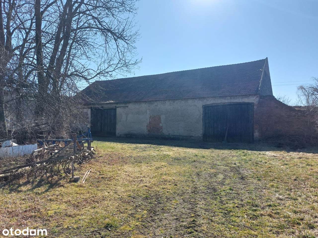 Dom mieszkalny z częścią gospodarczą oraz stodołą/duża działka-13
