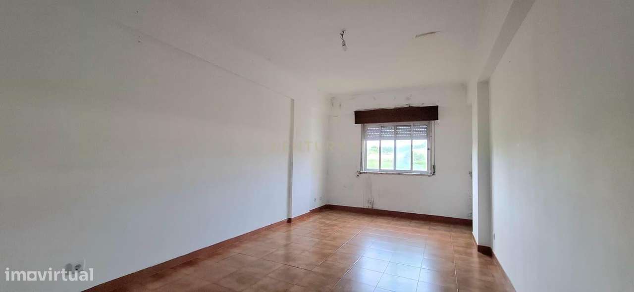 Apartamento T2 em Mem-Martins - Grande imagem: 5/17