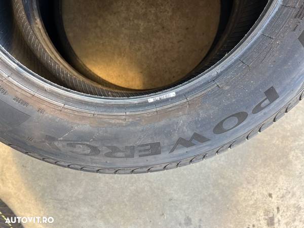 vând 2 anvelope 235/55/19 Pirelli de vară ca noi - 6