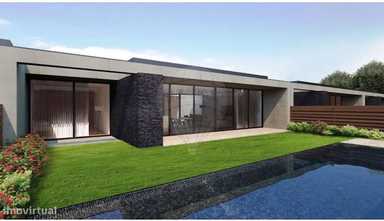 Moradia T4 para venda - Grande imagem: 1/48