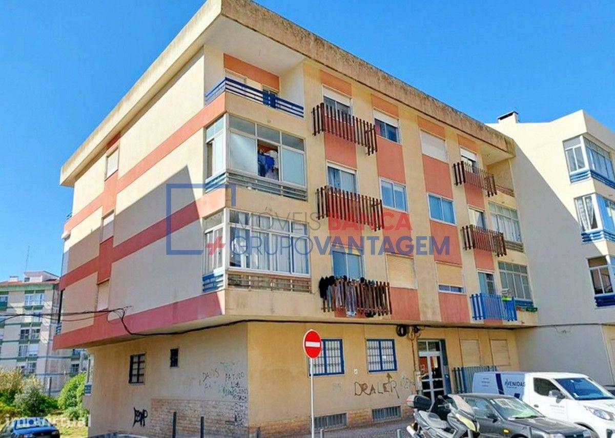 Vende T2 Agualva - Grande imagem: 3/9