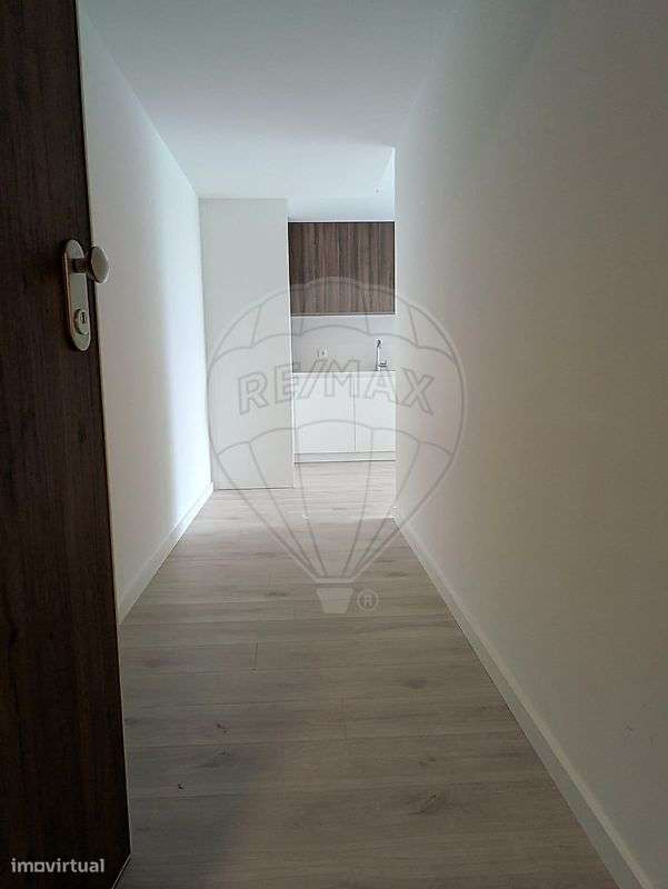 Apartamento T1 para arrendamento - Grande imagem: 4/11