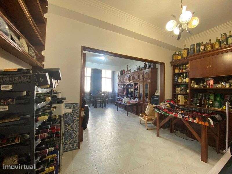 T2 na Rinchoa (Rio de Mouro) | Excelente localização | Estacionamento - Grande imagem: 4/12