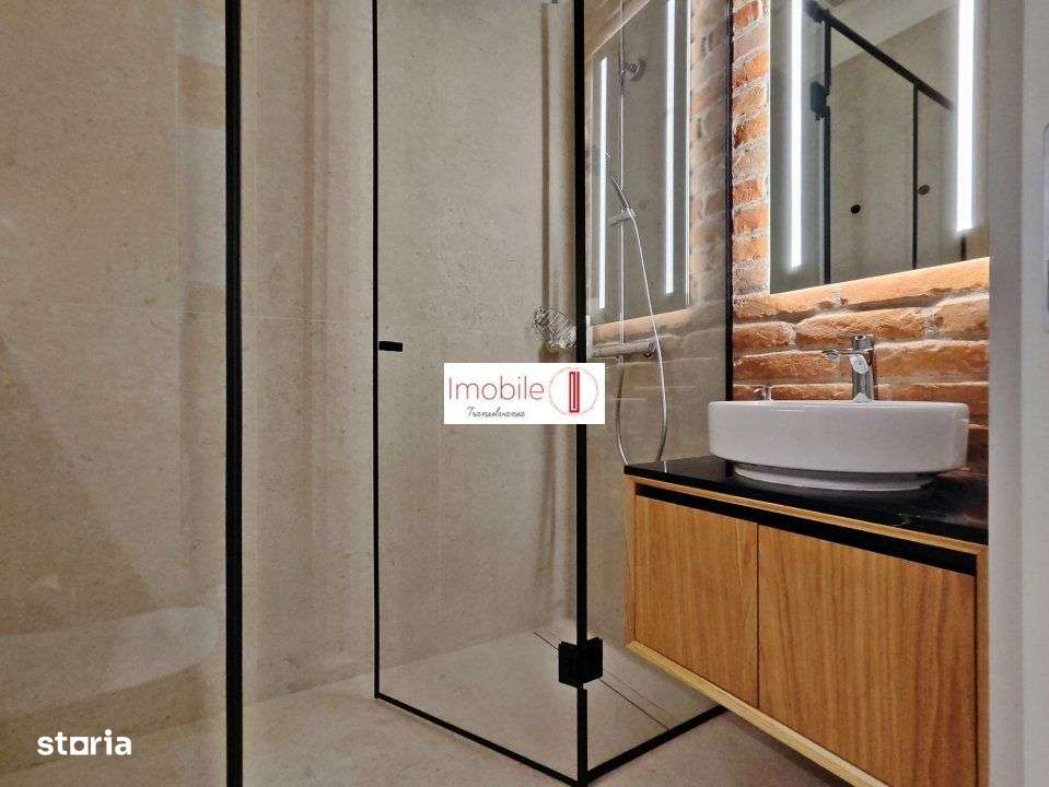 O Capodopera srhitecturala: | Apartament de Lux 4 Camere, Ultracentral-15