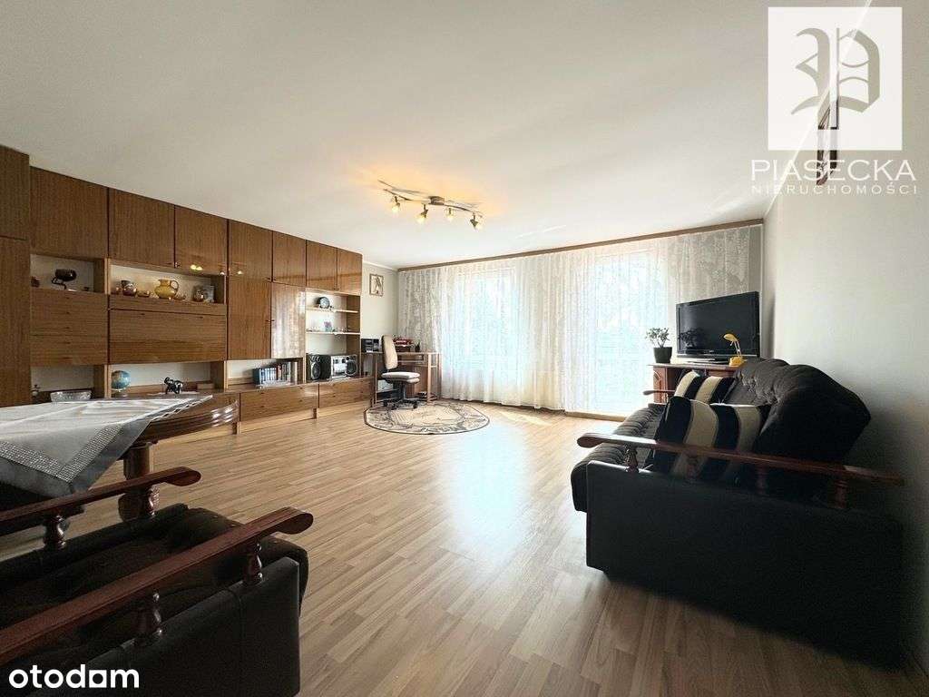 Dom z dużą działką, fotowoltaiką i pompą ciepła-14