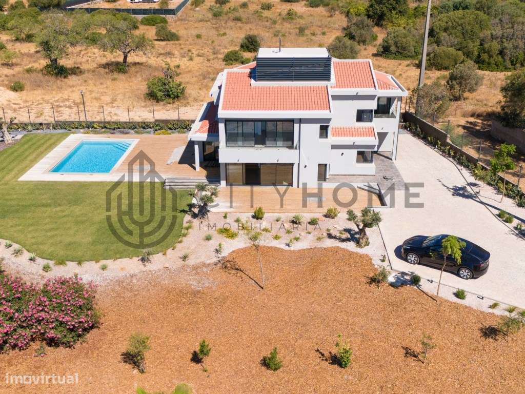 Moradia T5 +2 isolada com vistas panorâmicas em Fonte Santa- Quarteira - Grande imagem: 5/27