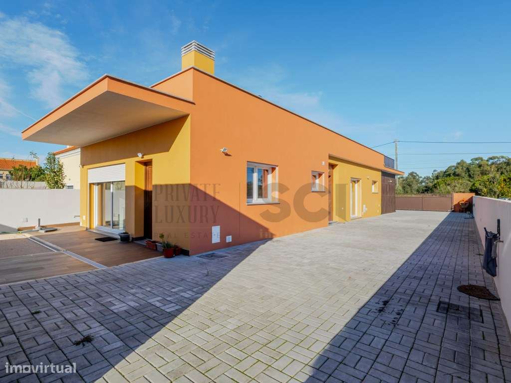 Moradia Térrea T3+1 NOVA com garagem em Alhos Vedros-35